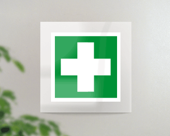 SEPE15101FW - targa Plexi monofacciale Pronto soccorso fiss.inv.EN ISO 7010 E003