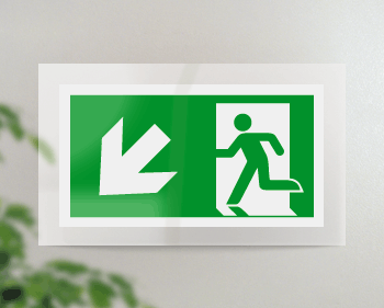 SEPE715107FR - targa PLexi monof.uscita emergenza sn bassofiss.inv  EN ISO 7010