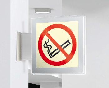 SEPSE1301BW - targa Plexi bifacciale  Vietato fumare EN ISO 7010 P002